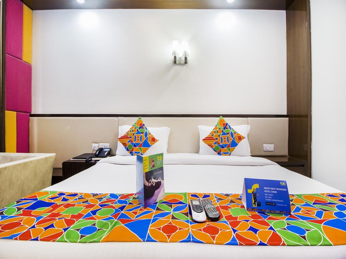 Fabhotel Marble Arch Karol Bagh Delhi  Ngoại thất bức ảnh