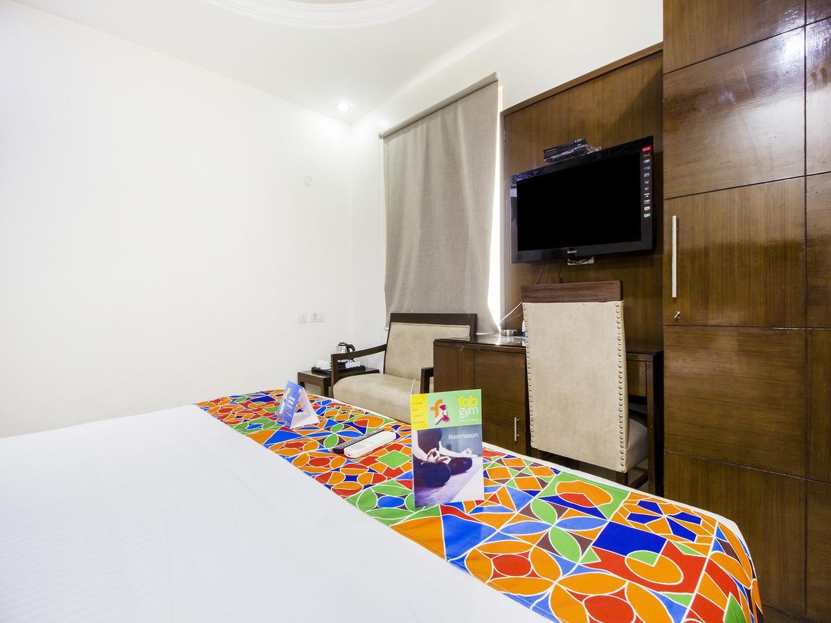 Fabhotel Marble Arch Karol Bagh Delhi  Ngoại thất bức ảnh