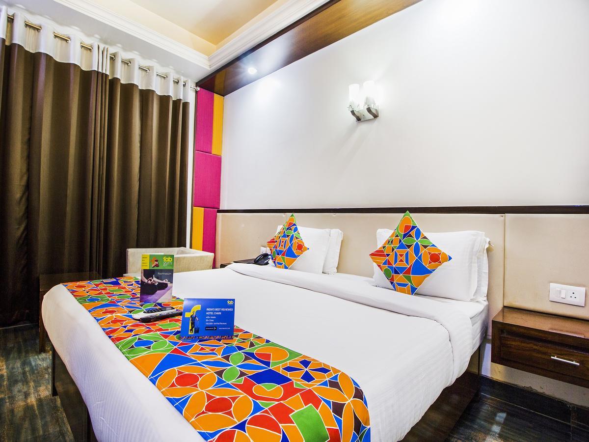 Fabhotel Marble Arch Karol Bagh Delhi  Ngoại thất bức ảnh